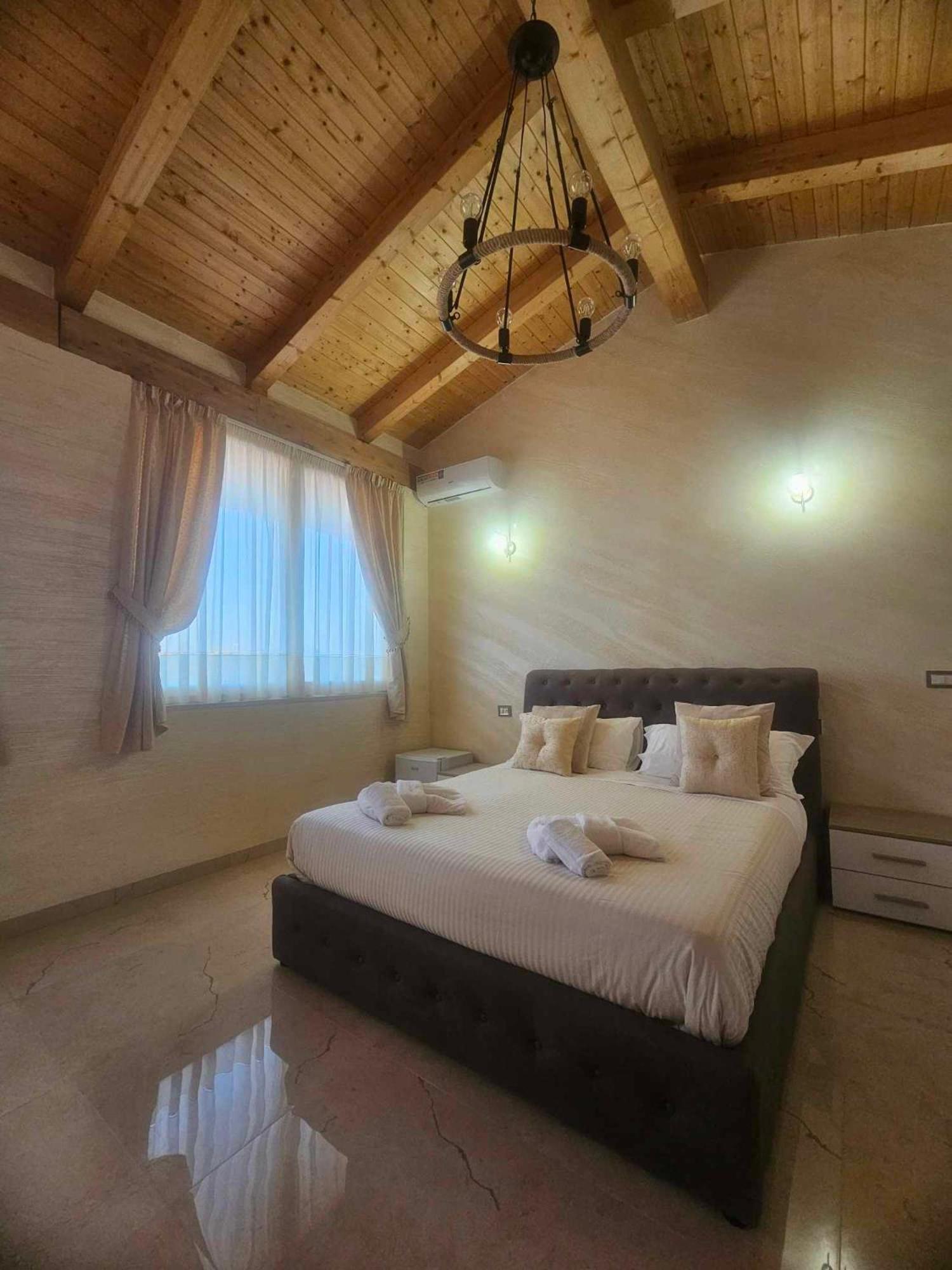 Отель Golden House Sicily Катания Экстерьер фото